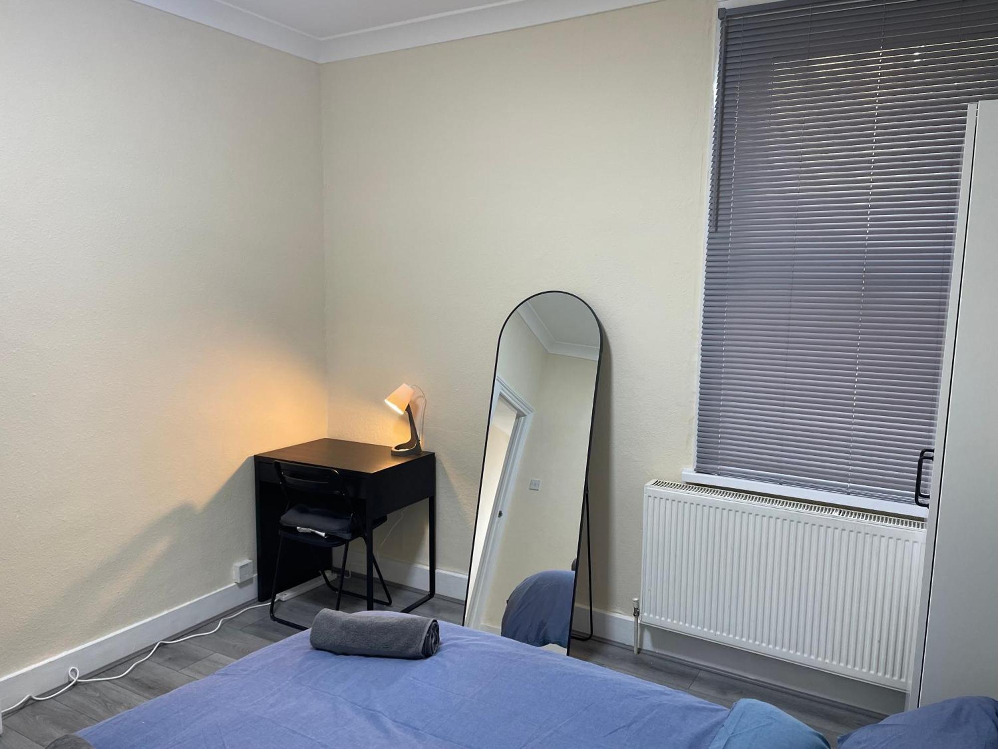 Luxury With Open Garden Appartement Londres